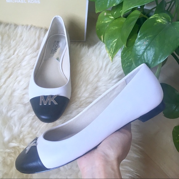Michael Kors Shoes - LIKE NEW! MICHAEL KORS Toe Cap Ballet Flat 6